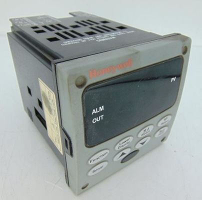 100% New Original Universal Digital Controller Weight 1.3kg Accuracy ± 0.25%