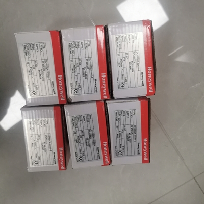 Original Honeywell Temperature Digital Controllers DC1040/1030/1020/1010 in Stock