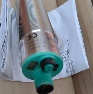 100% NEW and Original PEPPERL+FUCHS Sensor UC2000-30GM-E6R2-V15