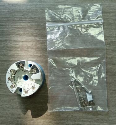 فرستنده دمای E+H TMT84-A1A2A کاملاً اصلی با درجه حفاظت IP65 و ساختار فولاد ضد زنگ