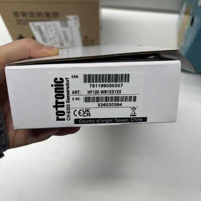 Rotronic HYGROFLEX HF132(WB1XD1XX) Temperature and Humidity Transmitter HF132-WB1XD1XX